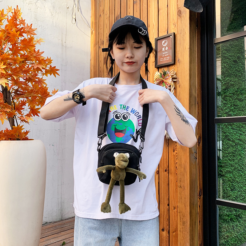 Korean Ins Cute and Ugly Long Leg Frog Messenger Bag Japanese Harajuku Retro Hong Kong Style Girl Student Small Bags