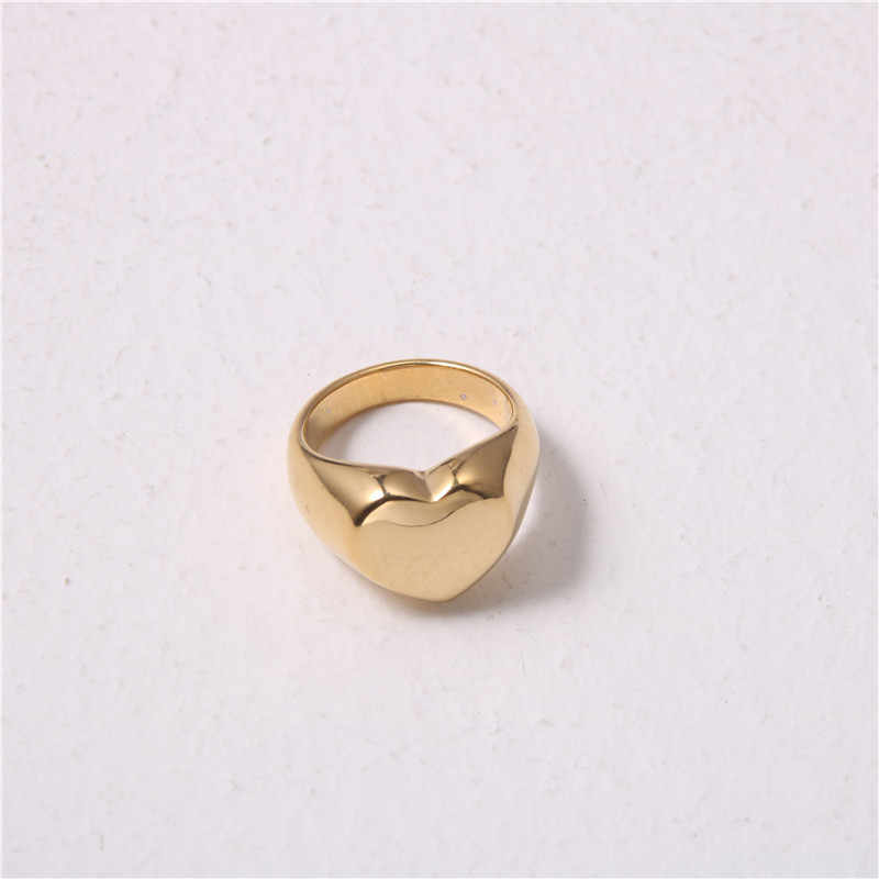 设计师简夸张Celi风金色桃心钛钢圈式戒指INS潮人同款欧美流行