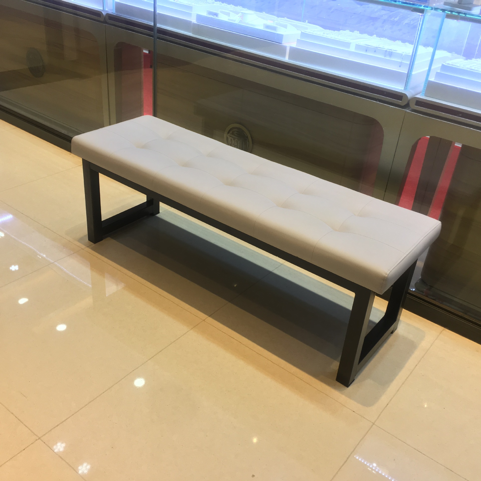 软包长条凳桑拿浴室更衣室试鞋凳不锈钢长条凳鞋店试鞋凳商场休闲