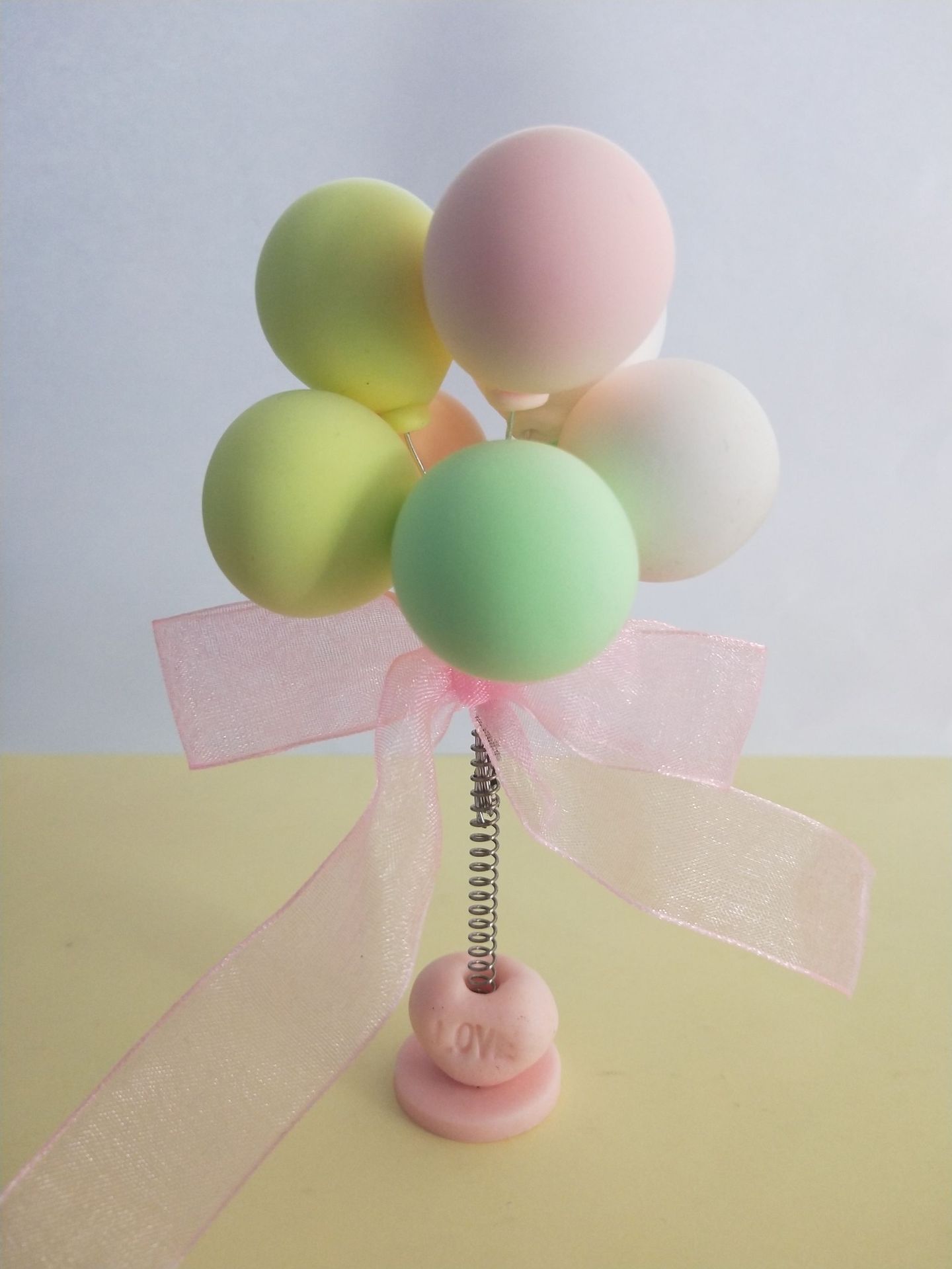 馨睿汽车摆件摇摆黏土告白气球带蝴蝶结浪漫迷人(含弹簧)粉心