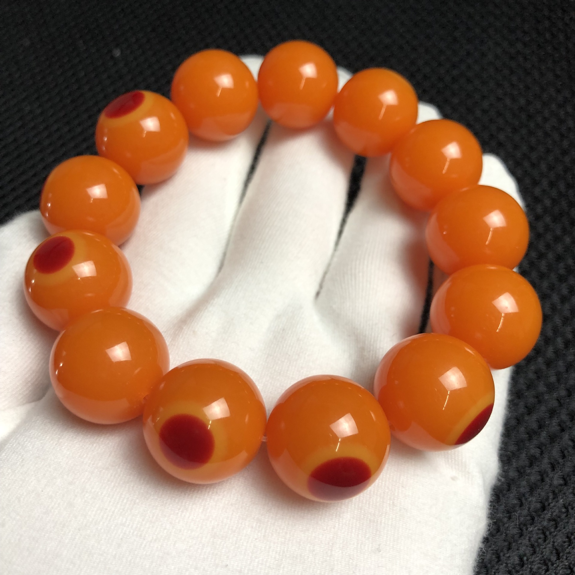 2019爆款精品高仿二代鹤顶红鸟头手串手链佛珠厂家直销直播供货源