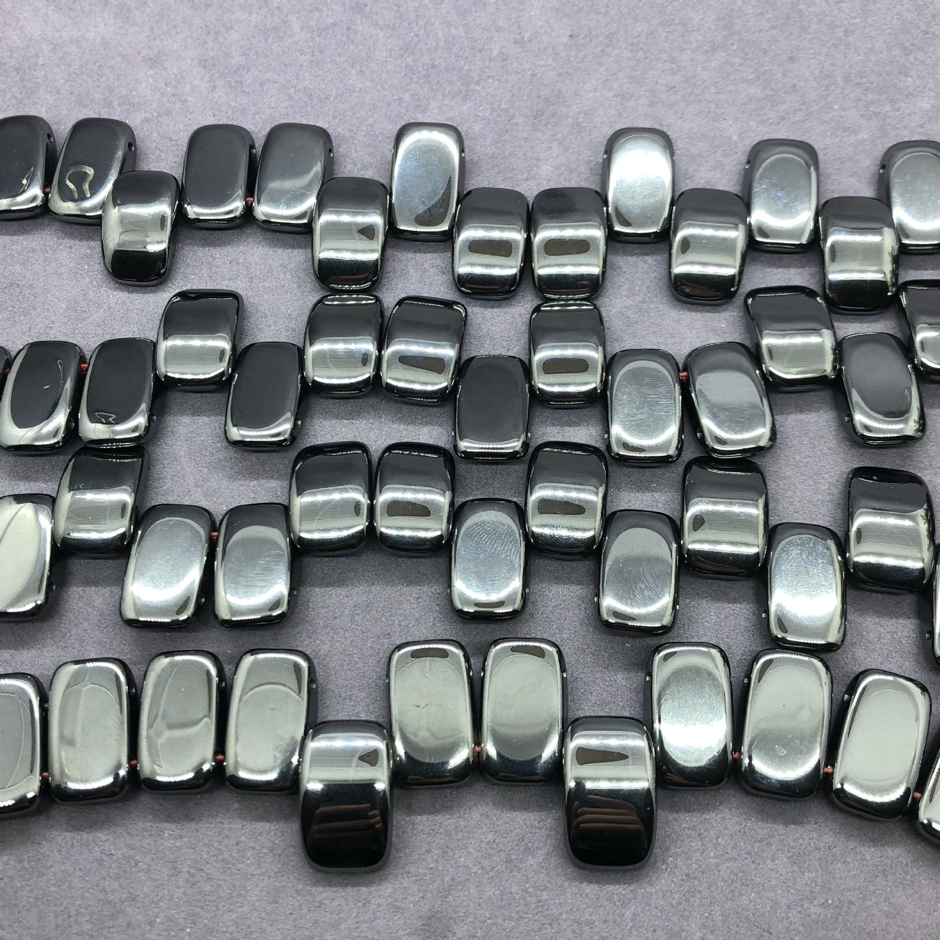 天然黑铁石扁平方格珠子 12*20mm diy手链隔珠饰品配件33颗/串