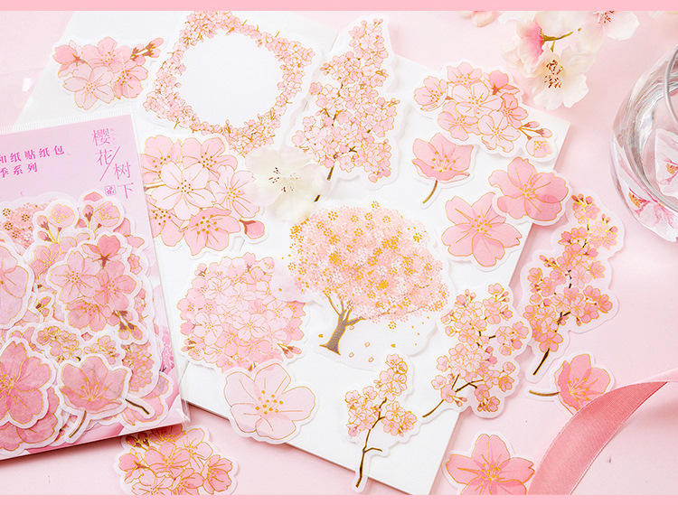 10/包 720/件商品描述是否ip授权否是否属于礼品否尺寸1樱花映画祭