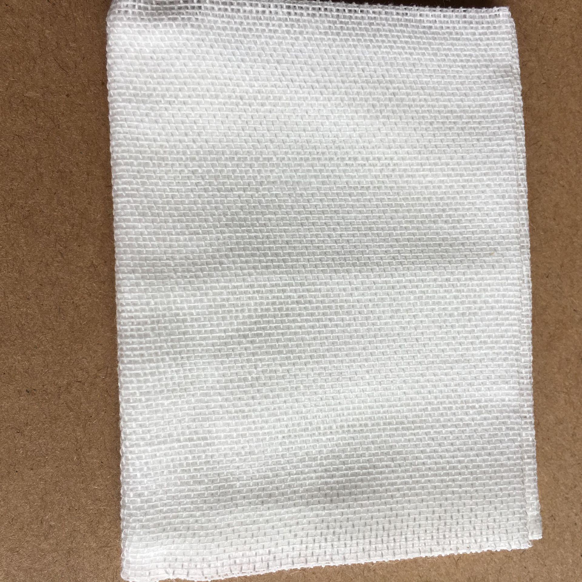 医用脱脂纱布叠片 无菌纱布块 规格60mm*80mm*8p 一小包5片装