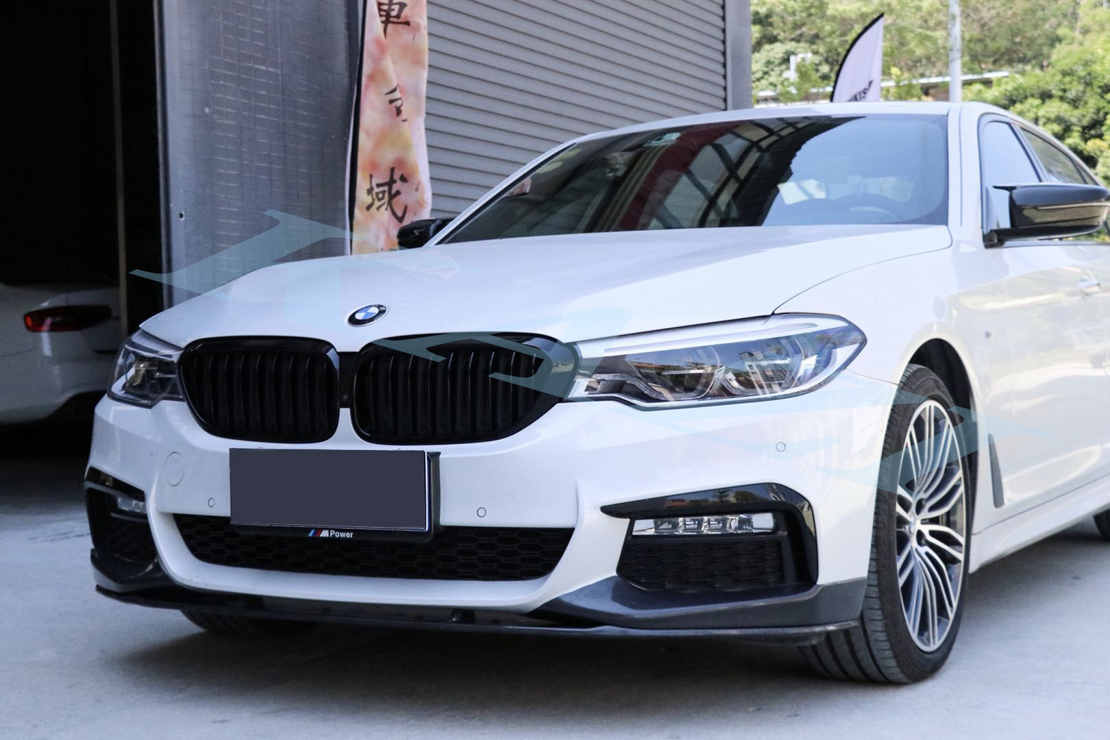 宝马bmw新5系中网格栅g30g38 530 540高亮黑进气格栅 宝马5系中网-阿