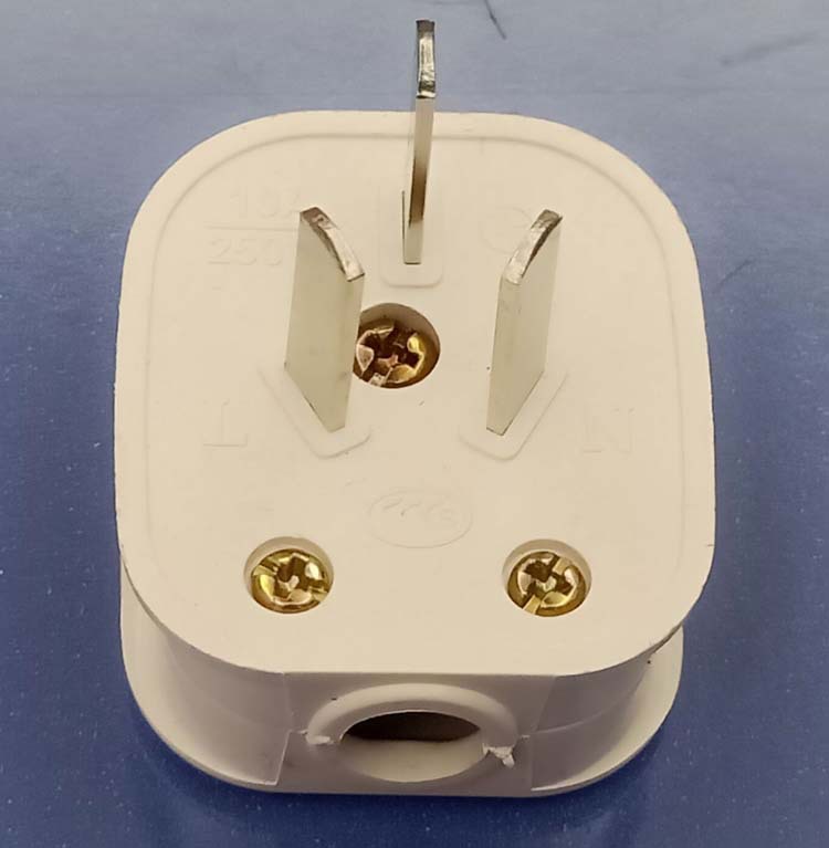 10a三级纯铜电源插头 厂家批发一体连铜1.3加厚三级电源插头