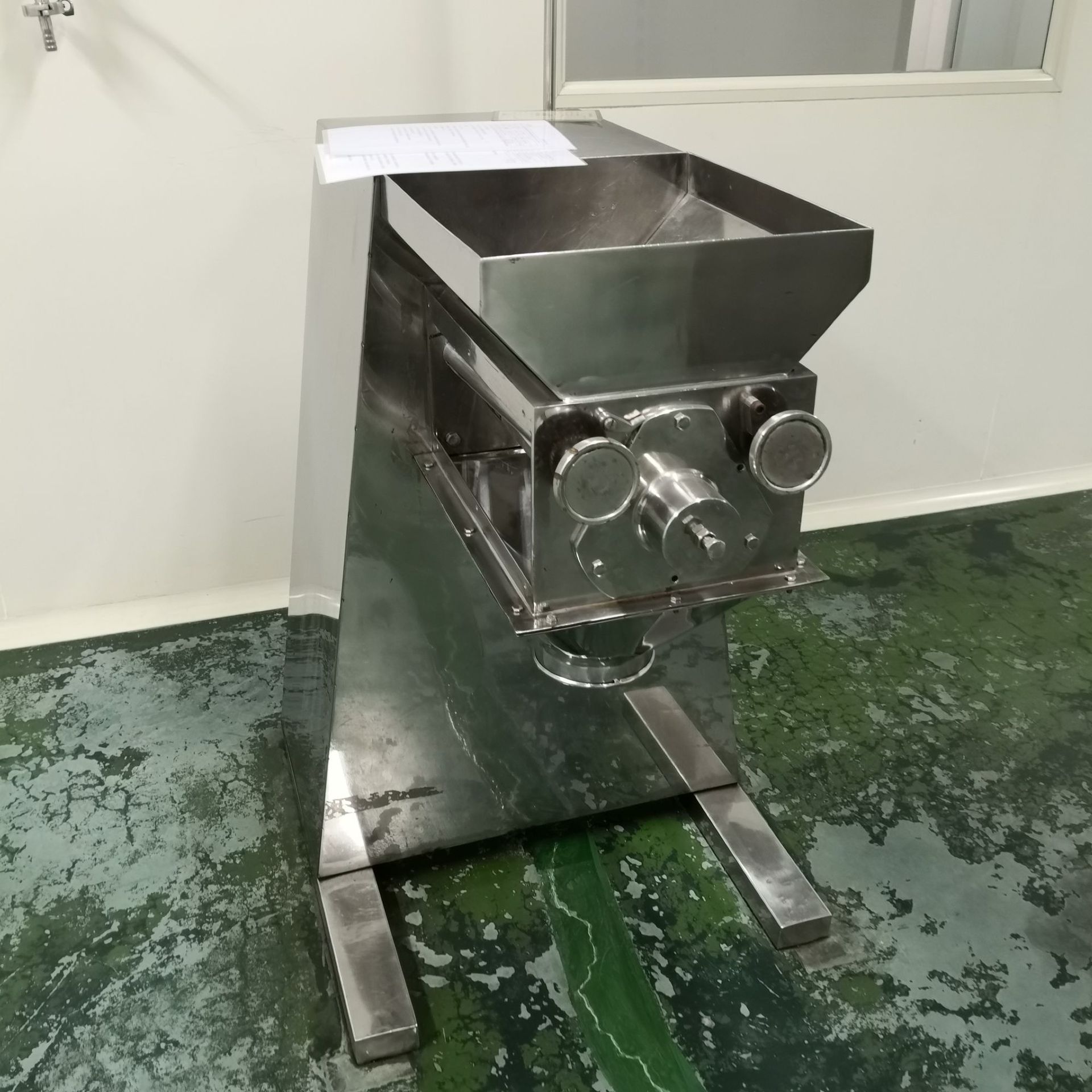 到货,160摇摆颗粒机二手板蓝根制粒机摇摆式颗粒机结构及构造