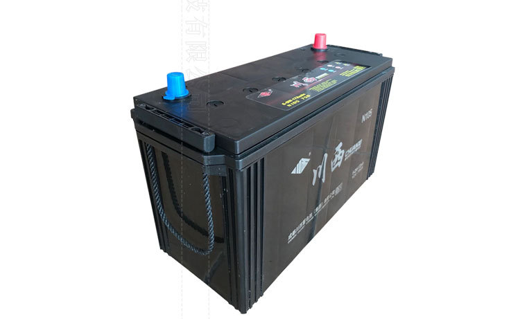 川西蓄电池105ah货车电瓶 免加水汽车蓄电池 n105叉车启动电瓶