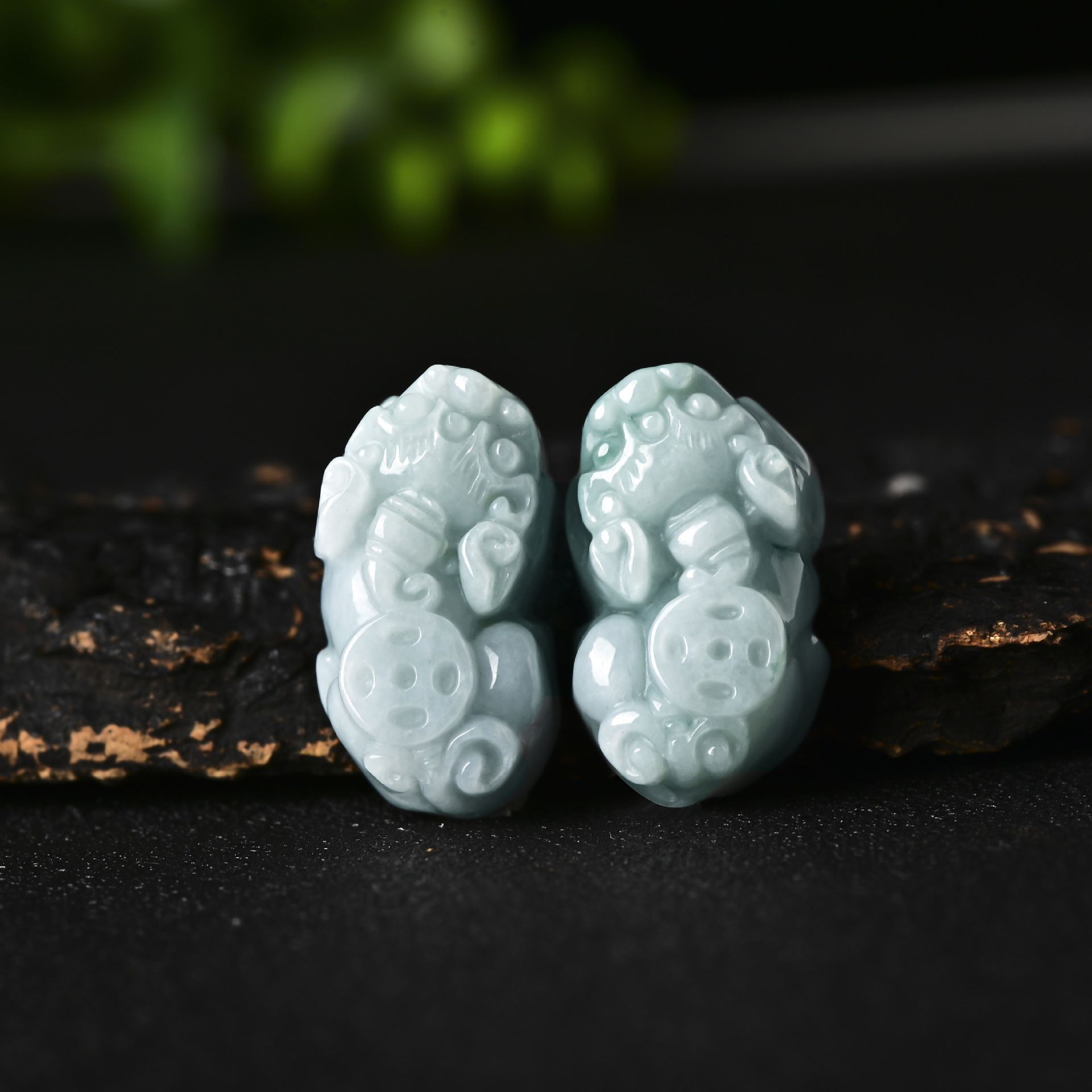 缅甸天然a货翡翠如意 单钱 貔貅吊坠男女款冰种貔貅挂件带证书