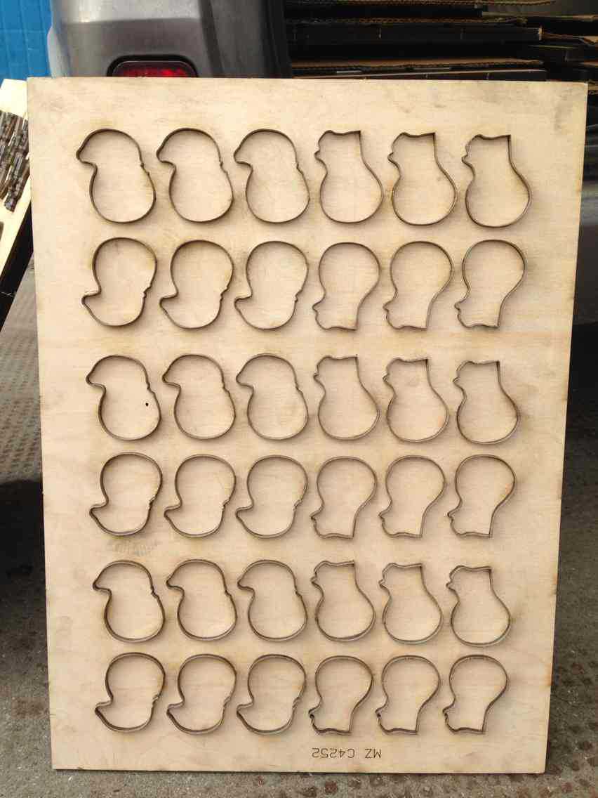 0成交10副明造激光刀模专业制作各种精密刀模  销售各类海绵  压痕条