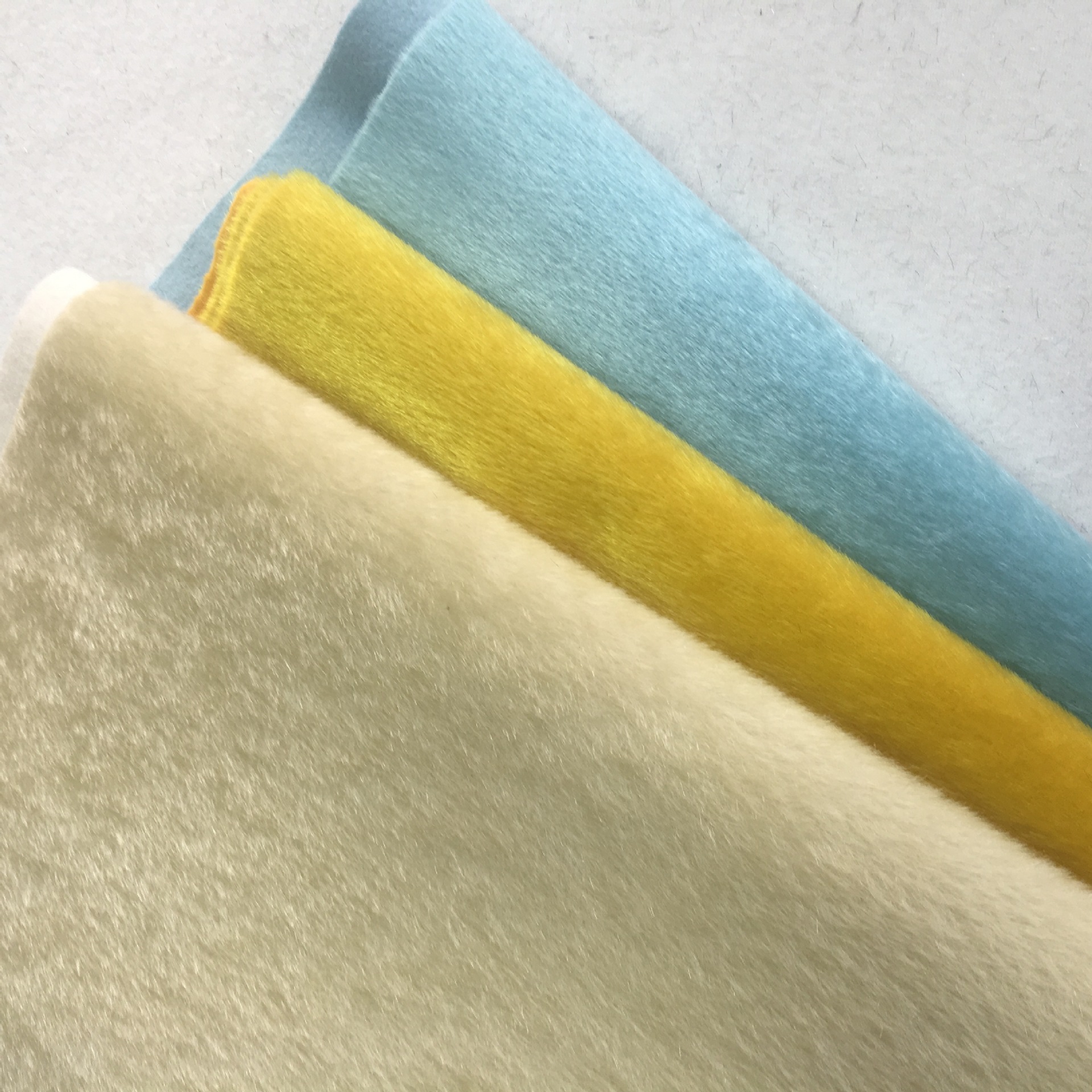 现货供应秋冬素色马毛皮革面料鞋子箱包皮具皮料多色可选可定制