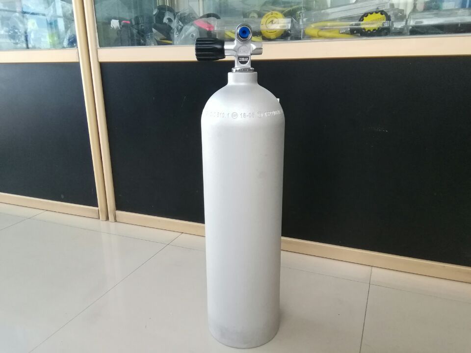 6l6升 8l8升潜水气瓶 铝合金 小气瓶 高压氧气罐 压缩 进口瓶头阀