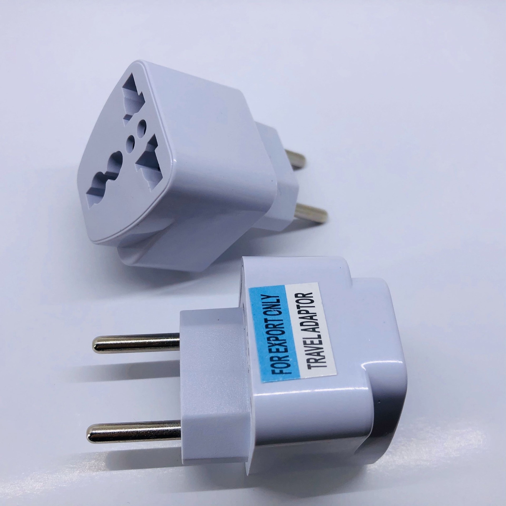 嵌入式手机欧规转换插头意大利美规英规澳规欧式旅游插头电源插座