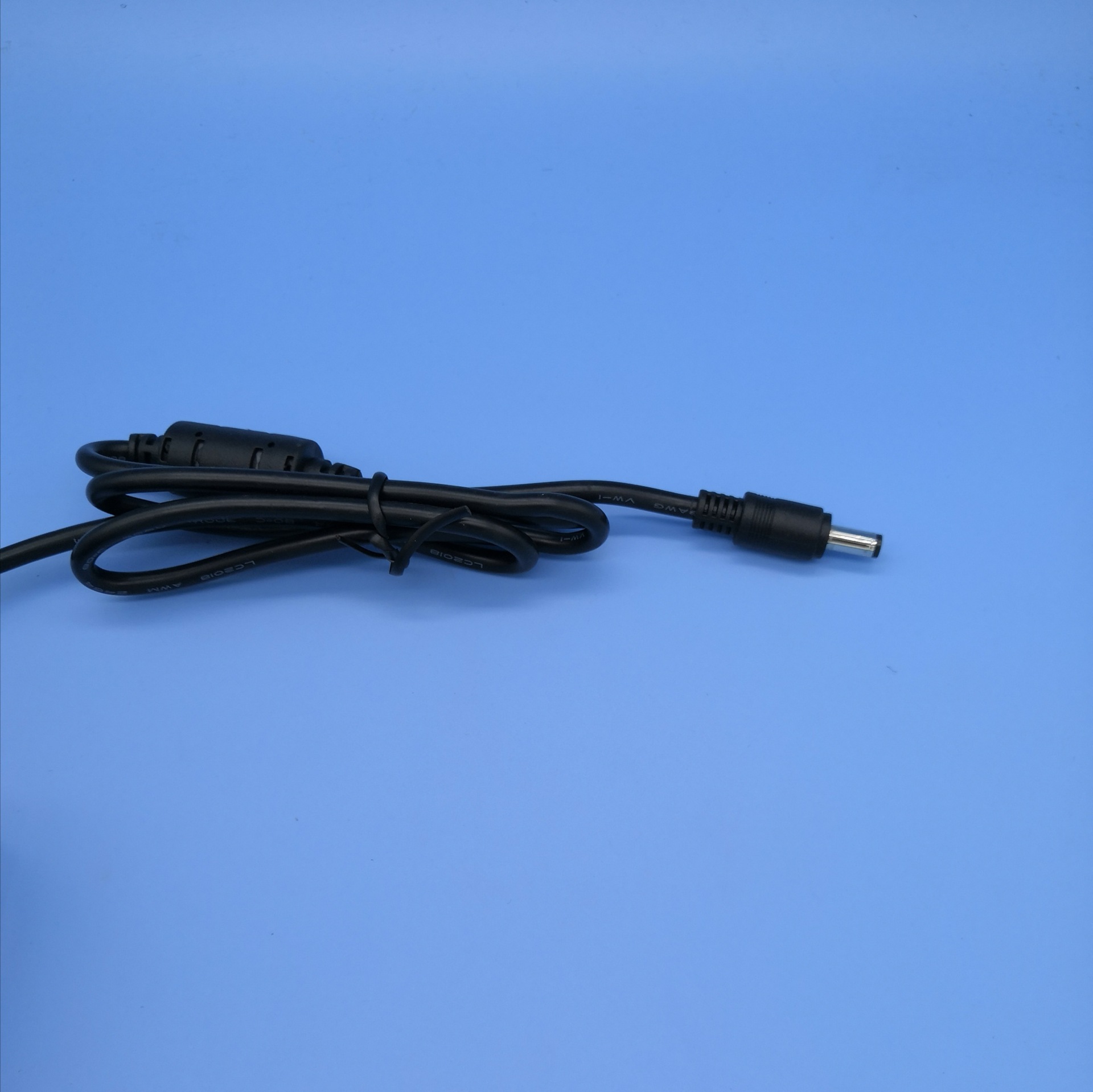 5v6.15a5525笔记本电源适配器