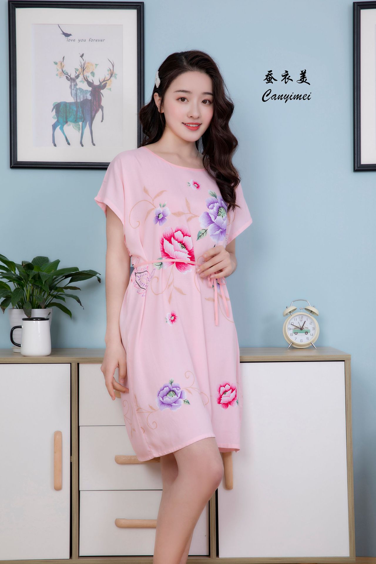 全棉 主面料成分 棉 主面料成分的含量 90(%)  产品类别 睡裙 款式