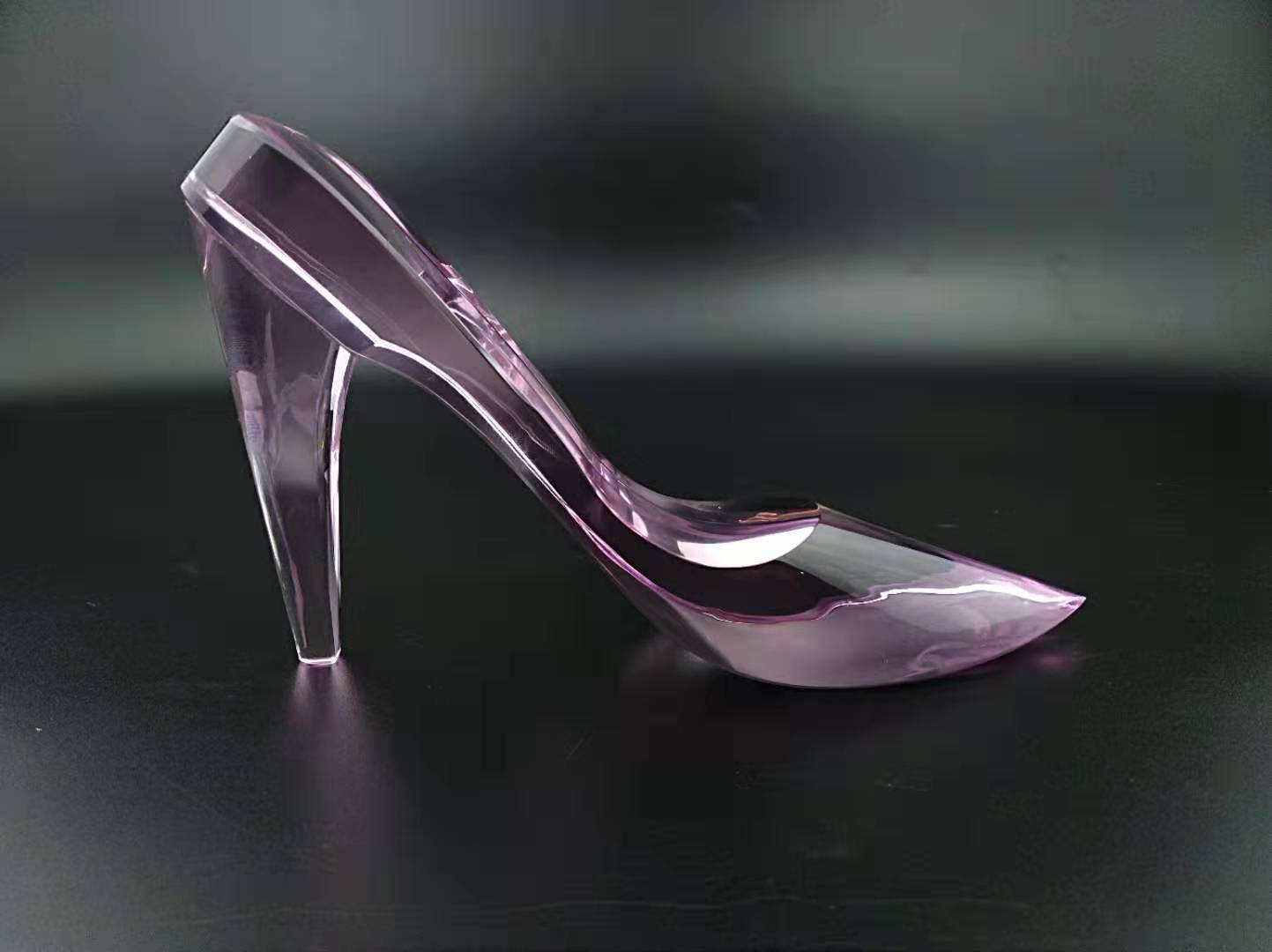 厂家供应水晶鞋工艺品摆件 创意情人节个性礼品高跟鞋艺术品摆件