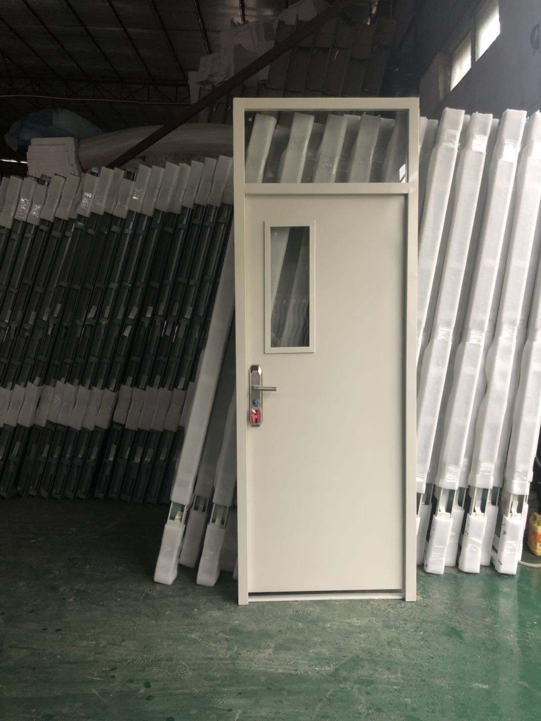 佛山厂家批发教室门电解镀锌烤钢板漆门学校钢质门 工程宿舍铁门