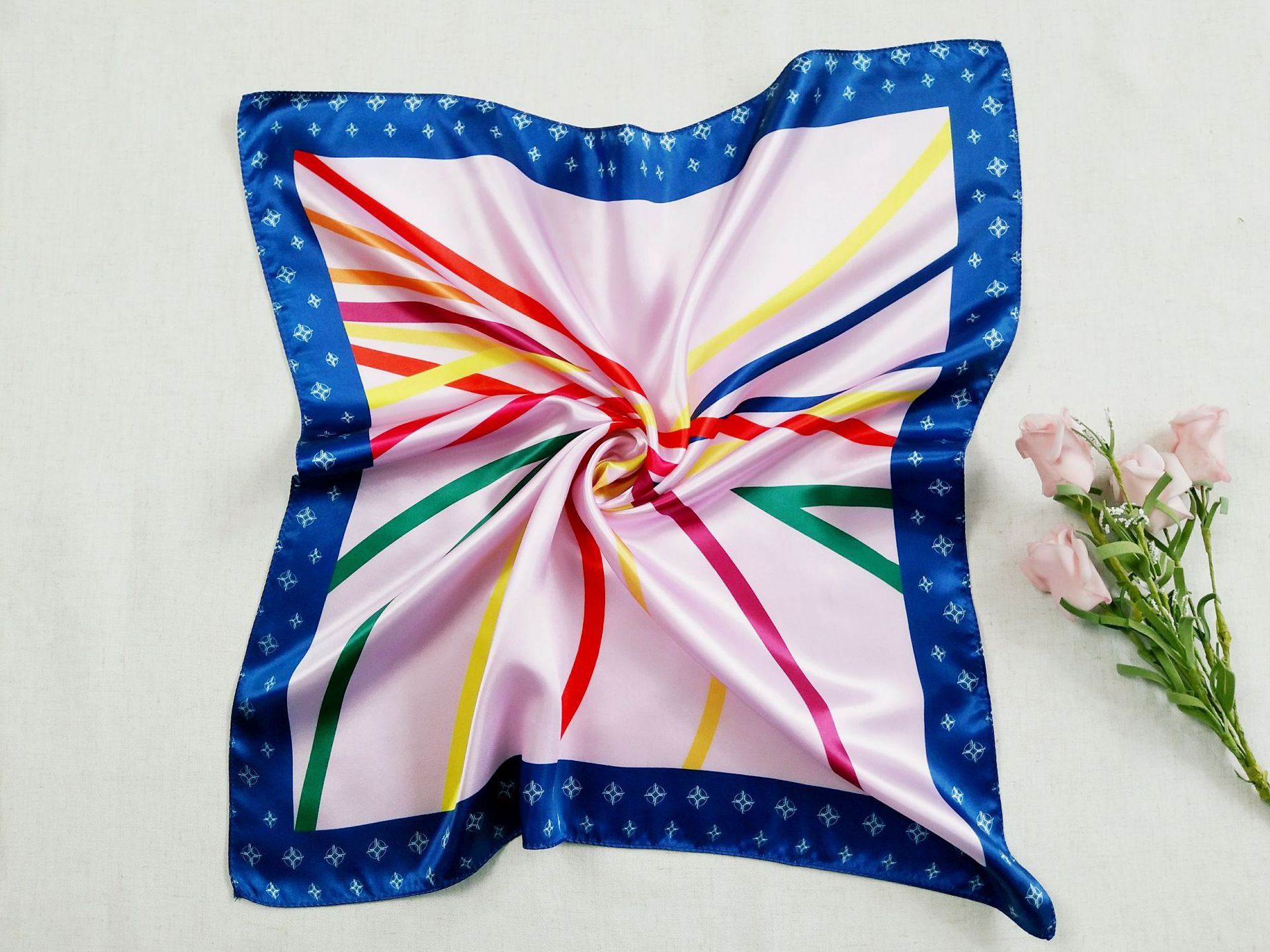 厂家长期供应印花雪纺丝巾 女士潮流百变丝巾 夏季防晒丝巾定制