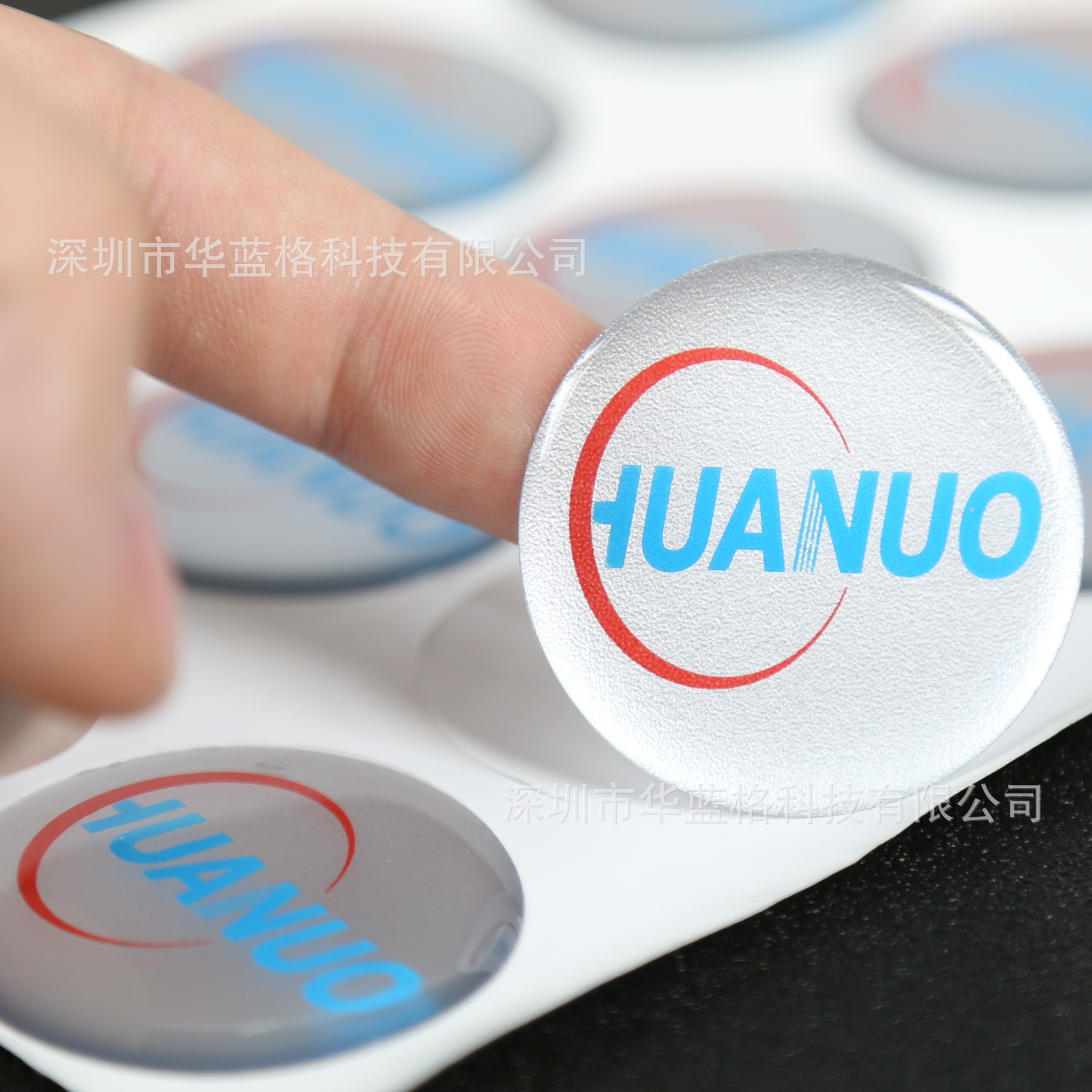 水晶滴胶logo定制 环保滴胶标贴 pvc塑胶商标 贴纸不干胶标牌