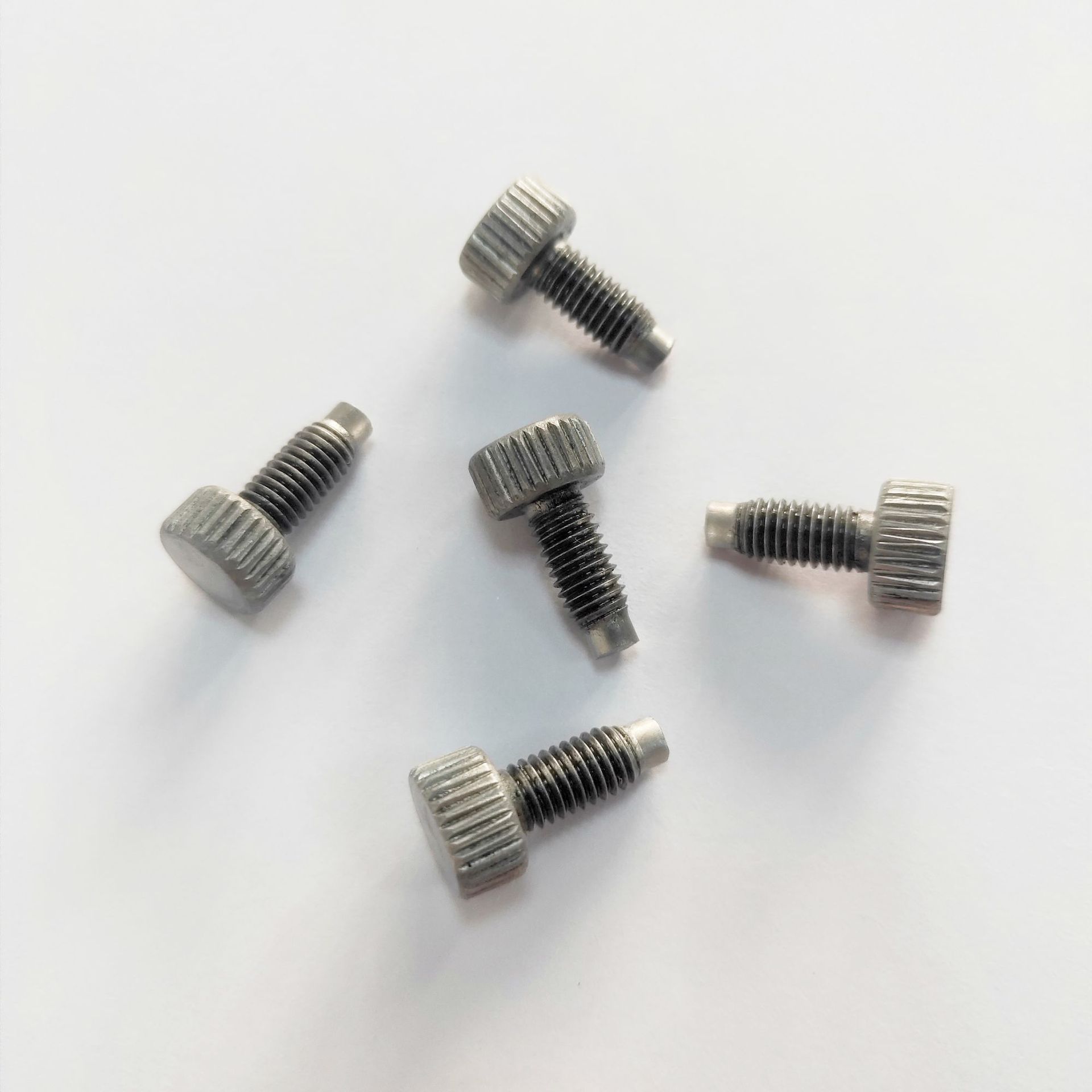 厂家直销 316不锈钢手拧螺丝 m5直纹螺丝 手拧滚花螺丝非标钉做