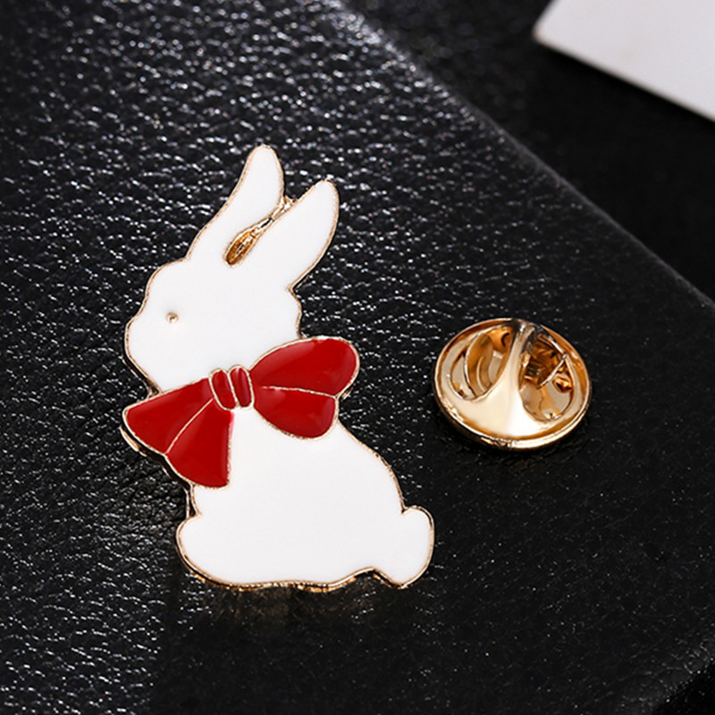 肖战兔子滴油胸针女日系可爱动漫徽章卡通胸章别针扣针配饰品