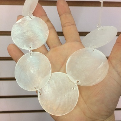 贝壳圆片镜贝窗帘饰品装饰家居海景婚礼布置道具天然真贝厂家批发