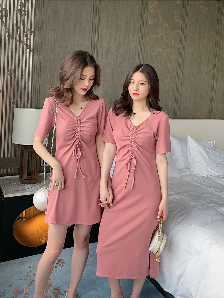2019夏季新款韩版中长款v领抽褶短袖连衣裙女chic修身闺蜜装t恤裙