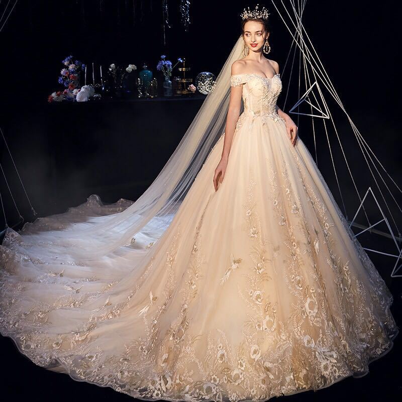 2021新款婚纱礼服一字肩v领新娘结婚拖尾法式奢华抖音同款主婚纱