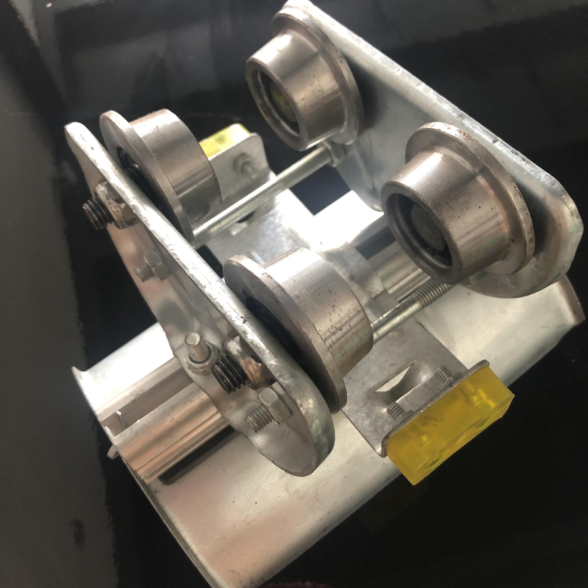 工厂直销不锈钢304电缆导轨工字钢型滑车起重机车头尾车电缆滑车