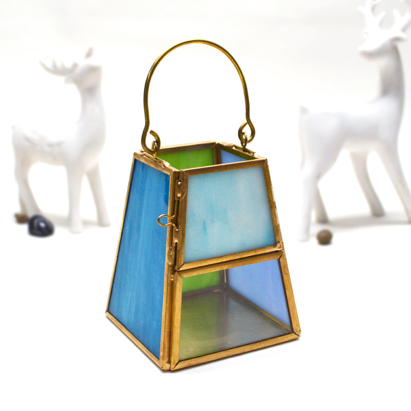 厂家定制加工梯形手提彩色玻璃花房 创意欧式风灯烛台酒店装饰