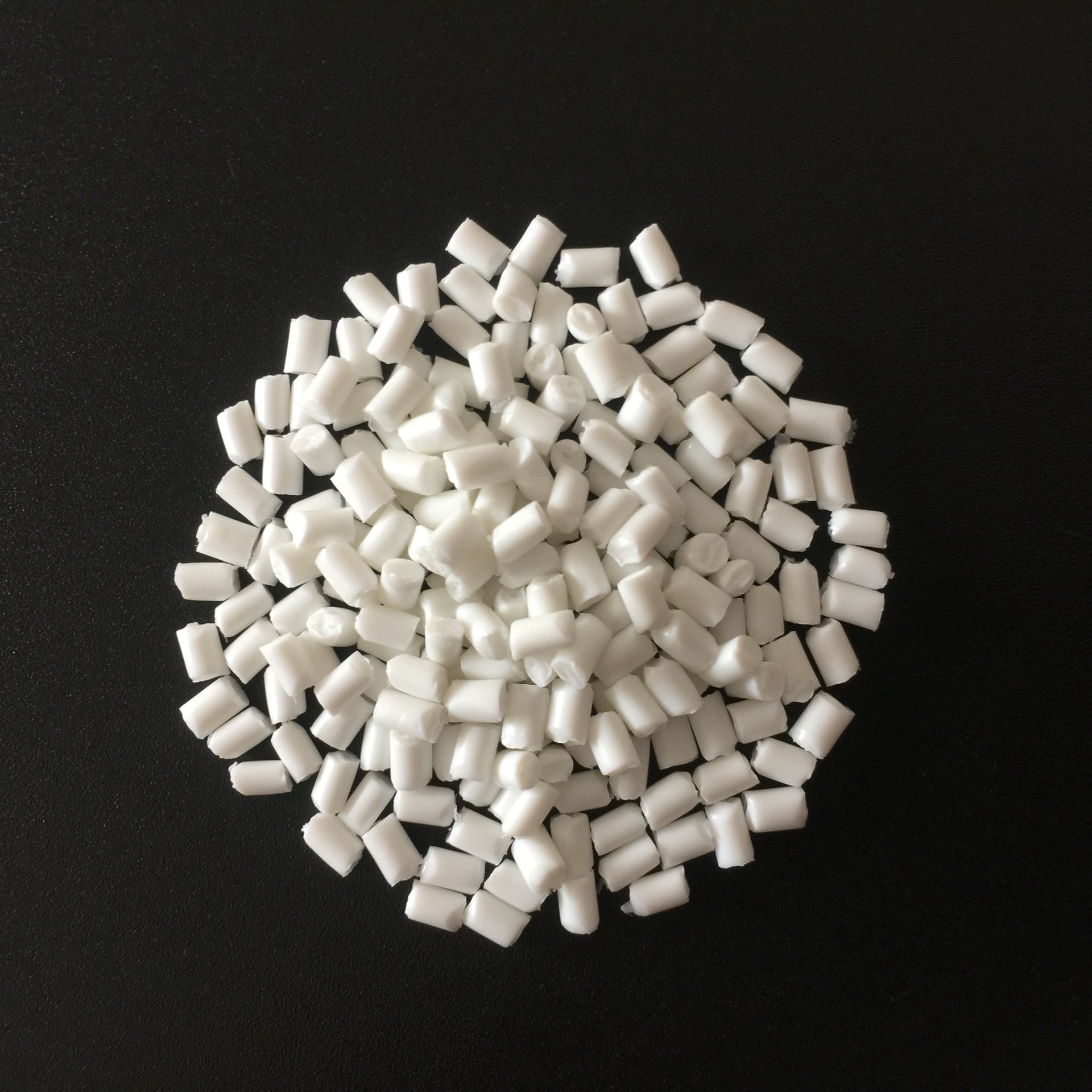 陶瓷白阻燃v0级pp 注塑级 高光防火pp料 智能马桶盖专用料 高流动