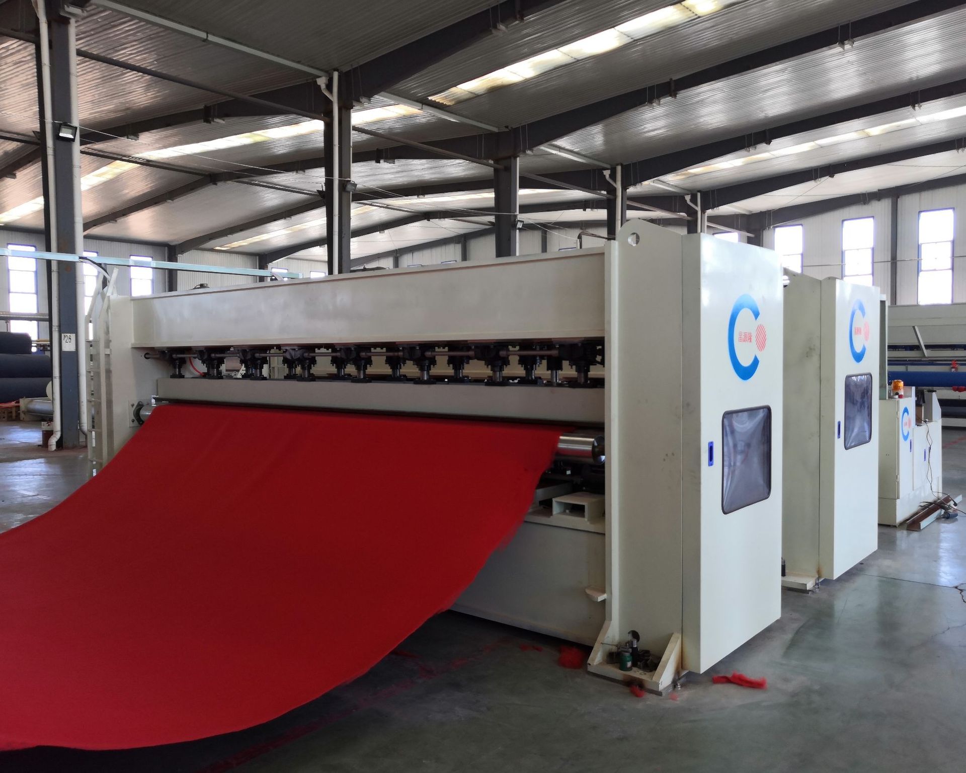 无纺布大宽幅针刺机 装修包装毡布生产线 针刺地毯无纺材料生产线