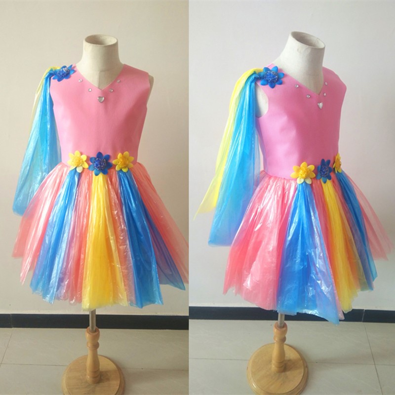 小朋友塑料袋裙子做的幼儿园儿童上台表演女童走秀跳舞环保垃圾袋