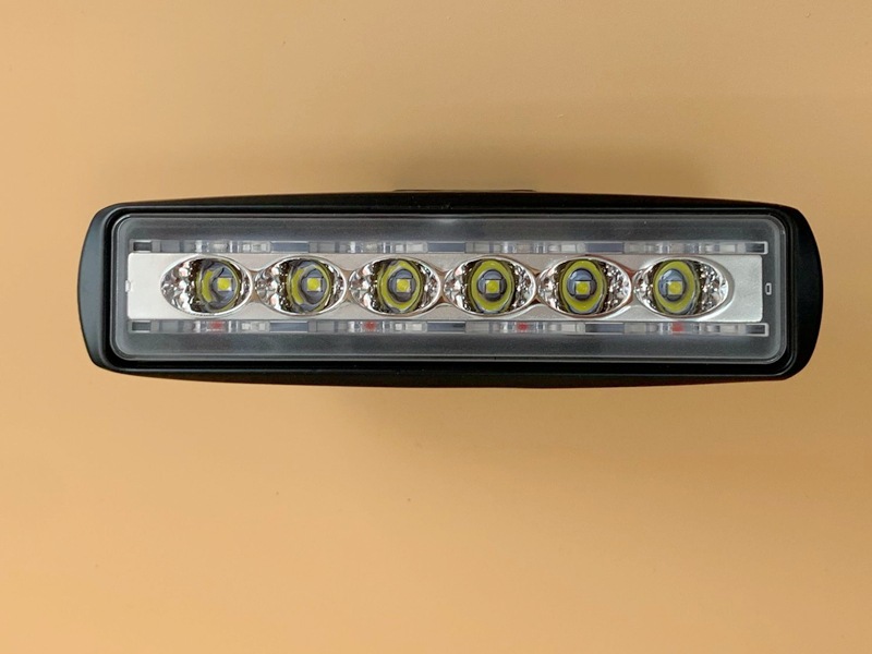 led车灯上下爆闪加照明 一字条形12孔反光杯套件 加装灯工作灯