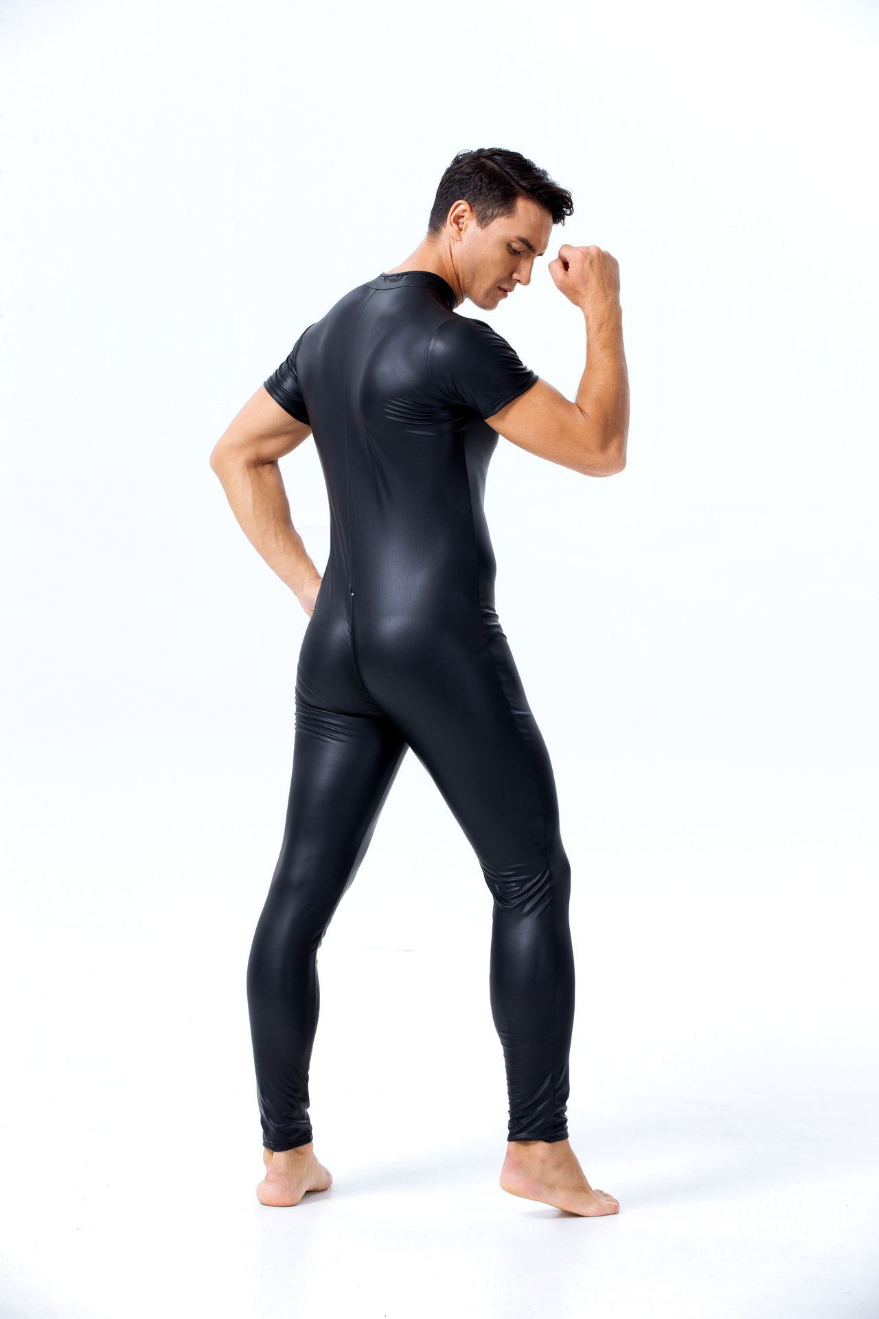 欧美性感男士开裆夜店舞台ds演出服仿皮装漆皮紧身连体衣双拉链头