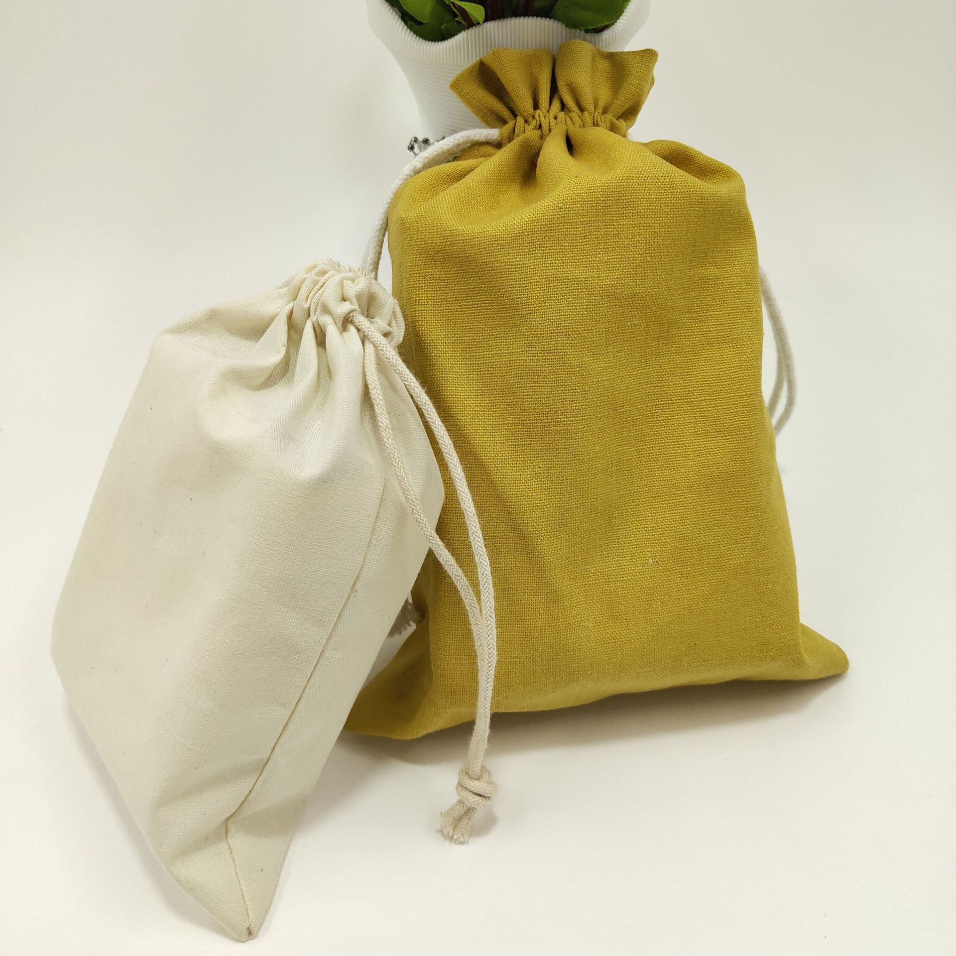 厂家直销 麻布袋亚麻袋棉麻袋 束口袋小布袋子礼品袋收纳袋抽绳袋