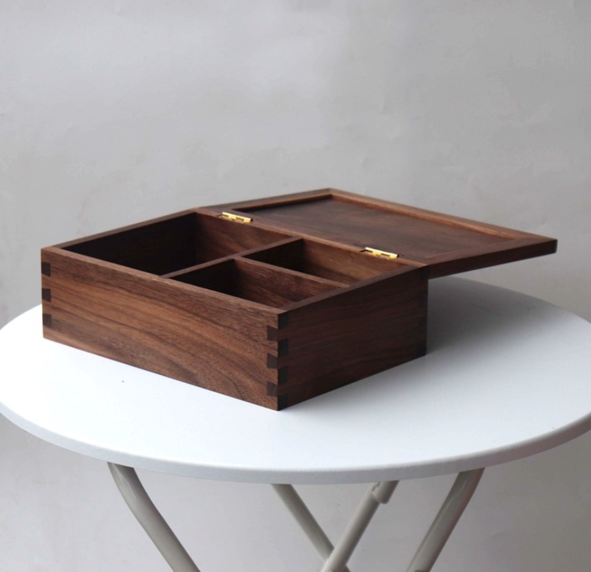 黑胡桃木燕尾榫榫卯结构收纳盒分格三格木质北欧风书房客厅储物盒