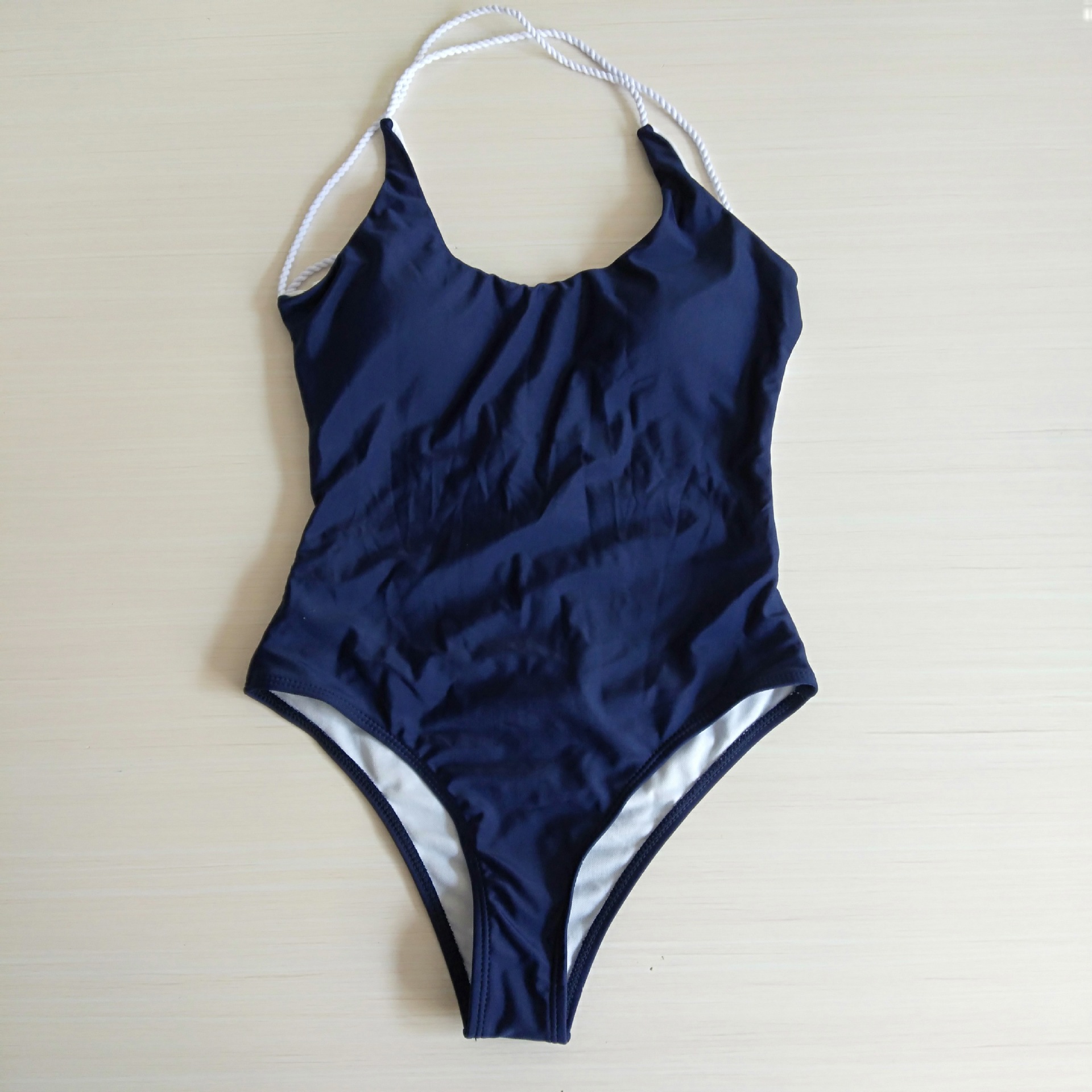 2018新款性感纯色三角连体泳衣欧美编绳露背多色泳装游泳衣