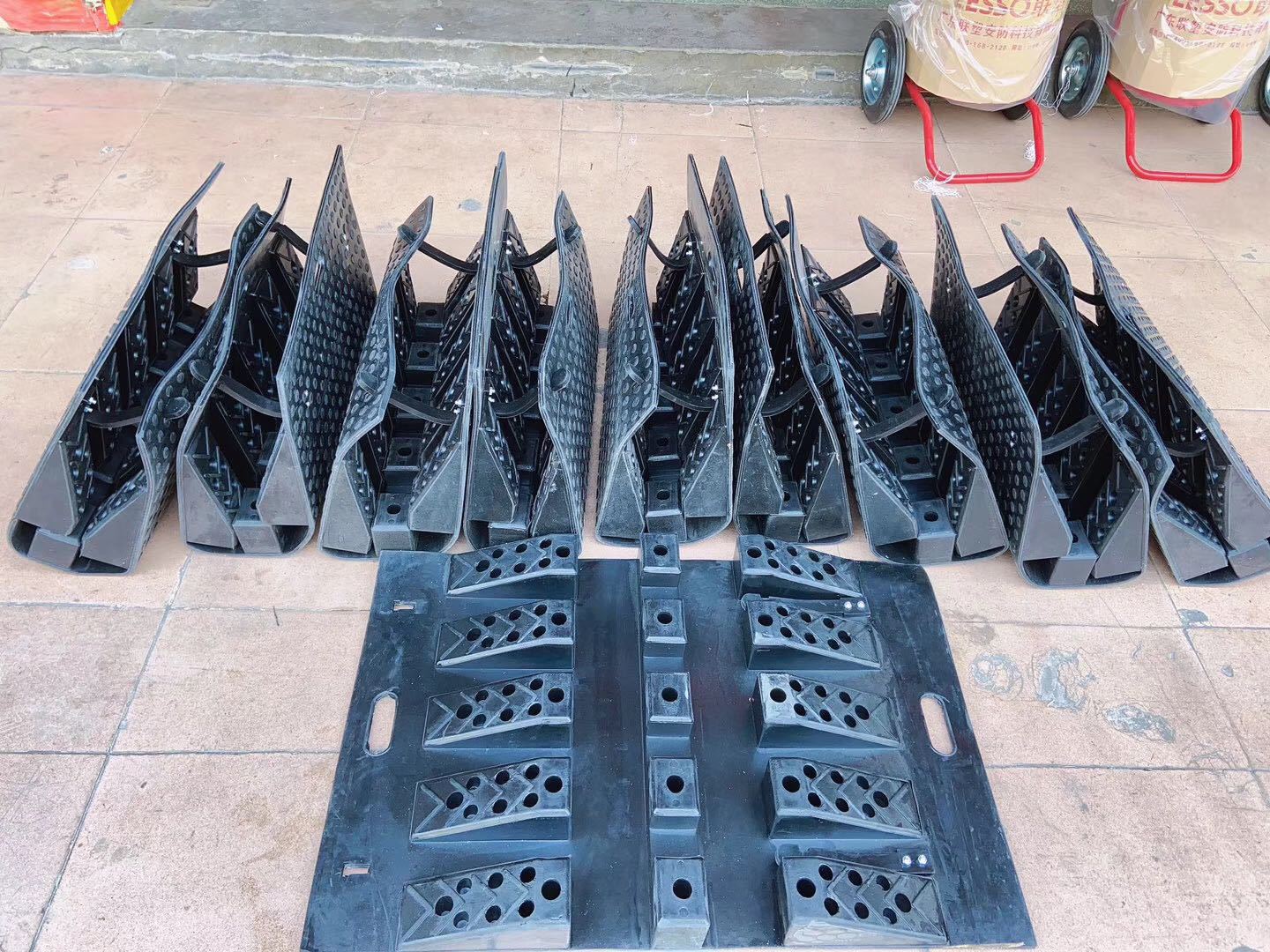 水带护桥 消防水带护桥 量大从优 可开票 橡胶木制水带护桥