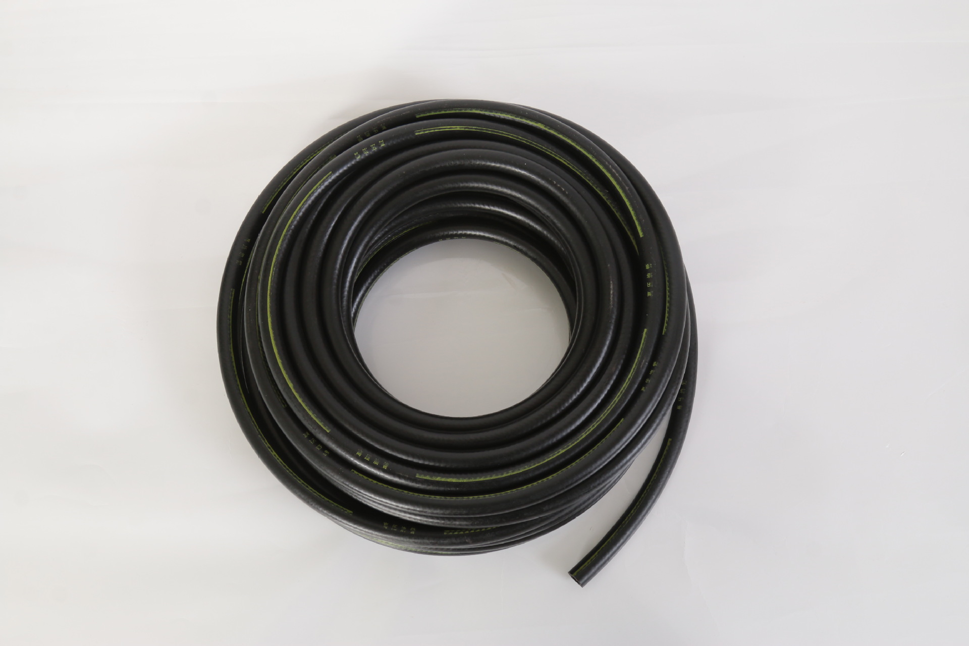 现货特卖各类汽车橡胶油管 耐高压抗氧化的高压输油管 液压橡胶管