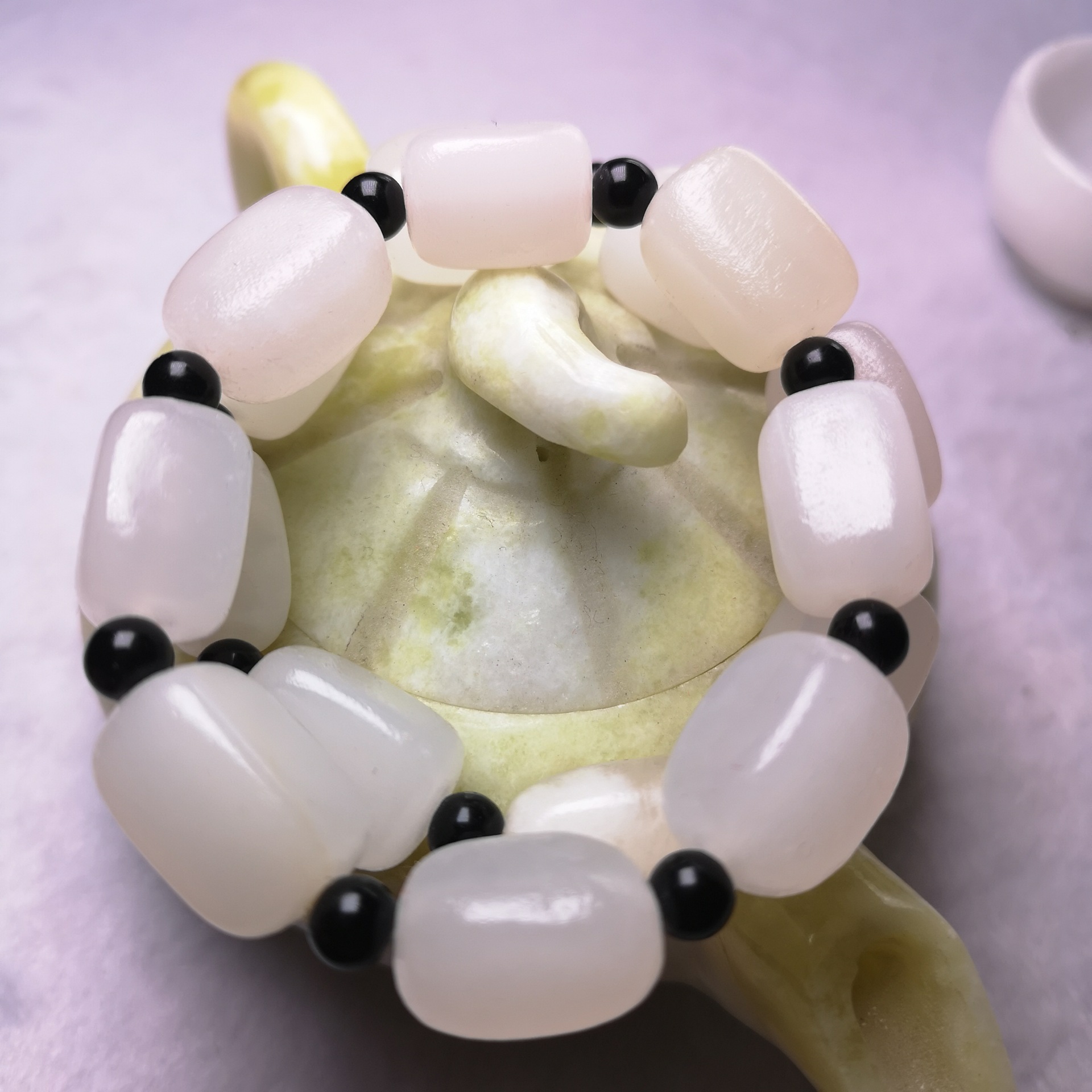 源头生产特价天然阿富汗玉手链 1-2元礼品 促销 会销礼品