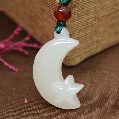 天然和田玉月亮星星玉石吊坠 小清新女士款白玉简约挂件挂饰饰品