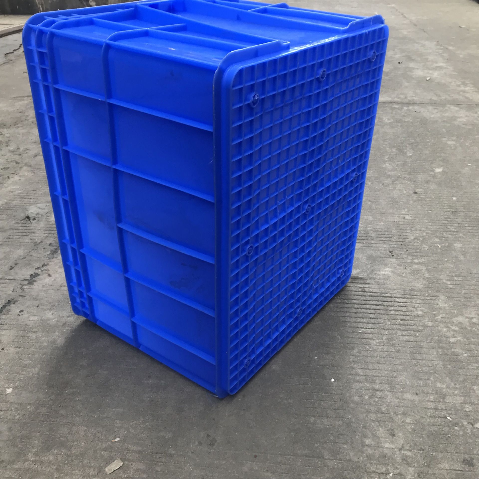 出售塑料箱子-厂家运输胶箱 蓝色塑料周转箱 600*500大号胶箱