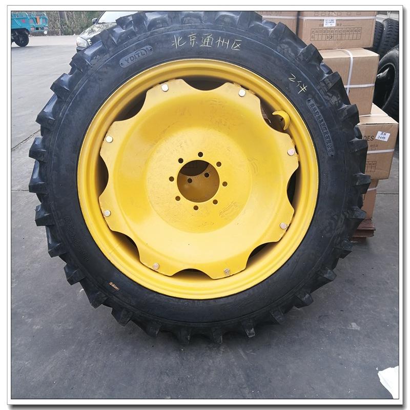 加工定制各种型号小中大型拖拉机或改装用前后轮轮毂钢圈钢板轮胎