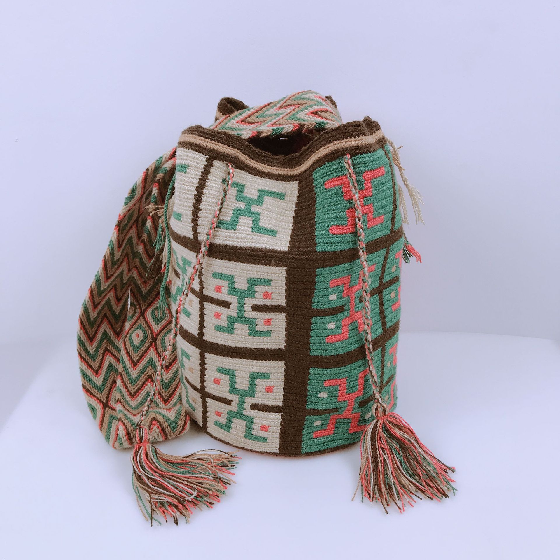 宋智孝同款哥伦比亚手工编织wayuu包出游度假百搭款斜挎女包现货