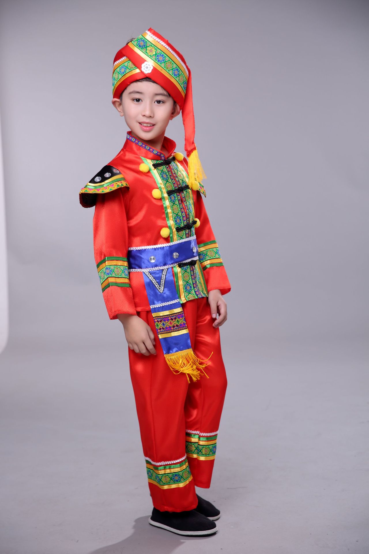 少数民族儿童表演服男童苗族演出服壮族傣族舞蹈服葫芦丝表演服装
