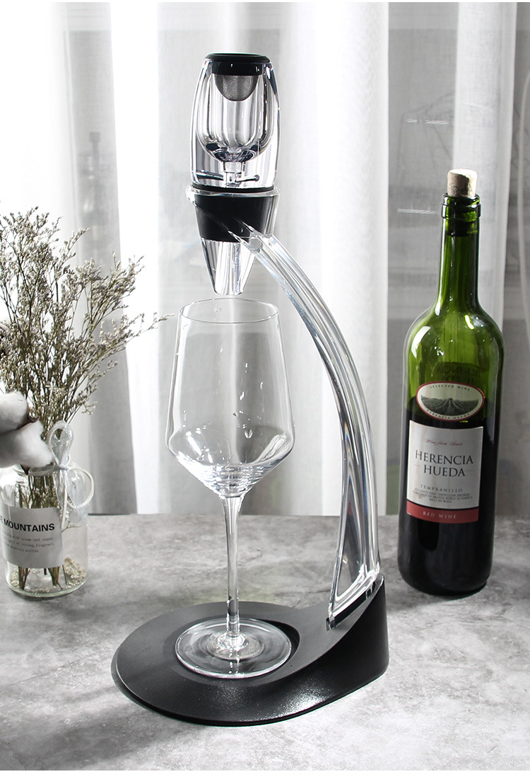 魔术快速红酒醒酒器 新款葡萄酒对杯挂架套装 创意家用倒酒器批发
