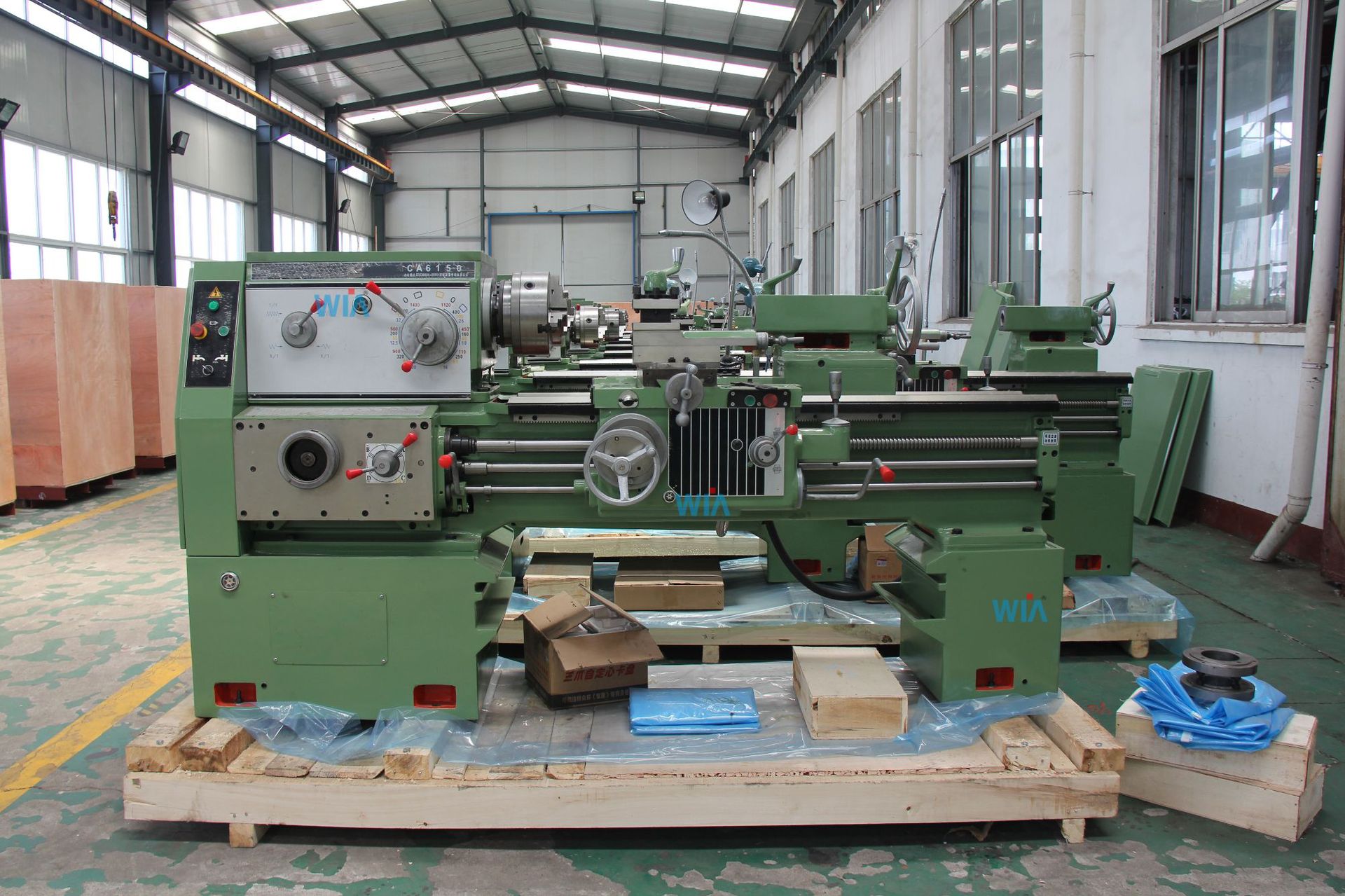 ca6150卧式车床 普通车床 沈阳机型 厂家直销全新机床 威亚重工