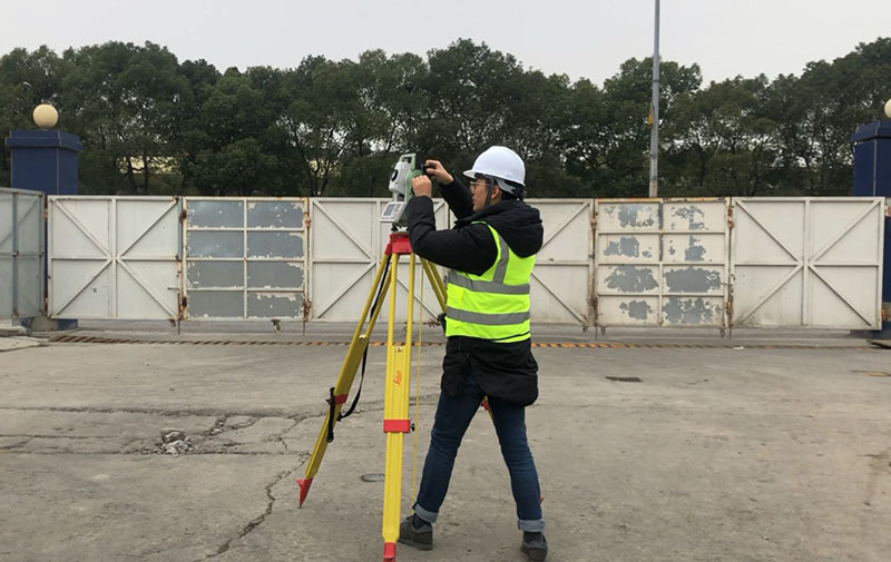 徕卡全站仪tz12彩屏全站仪1秒彩屏触摸免棱镜500米测量仪器