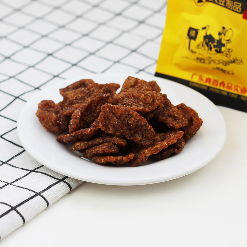 禛香香菇肥牛素肉辣条20g/袋小零食8090儿时怀旧休闲食品批发